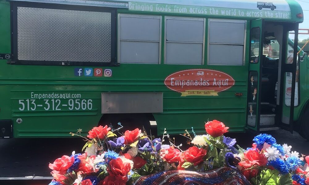 Empanadas Aquí Café and Food Truck